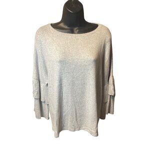 Cupio NWT Soft Gray Long Ruffle Tiered Sleeve Top Sz L